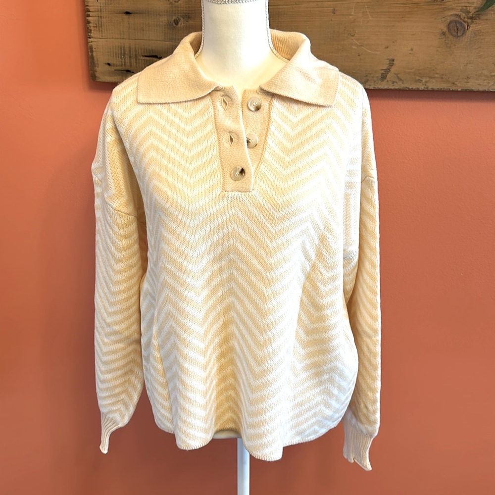 Collar neck sweater